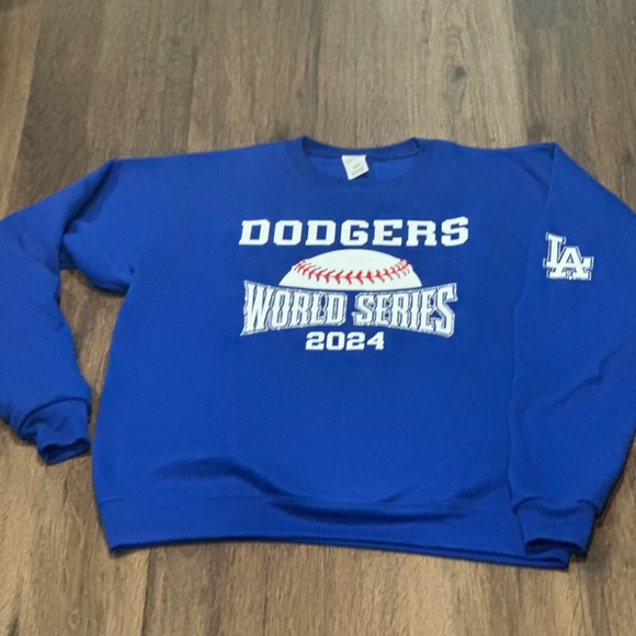 Los Angeles Dodgers Crewneck Sweater World Series 2024 Unisex Medium Blue - Picture 4 of 4